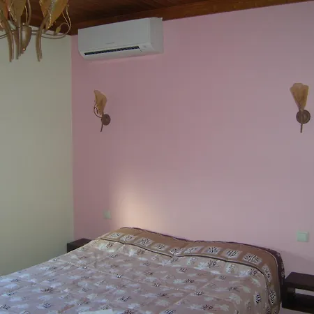 Pedras Lavradas Bed and breakfast 3*