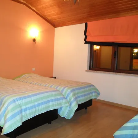 Pedras Lavradas Bed & Breakfast 3*