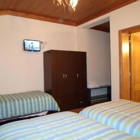 Bed & Breakfast Pedras Lavradas Teixeira de Baixo